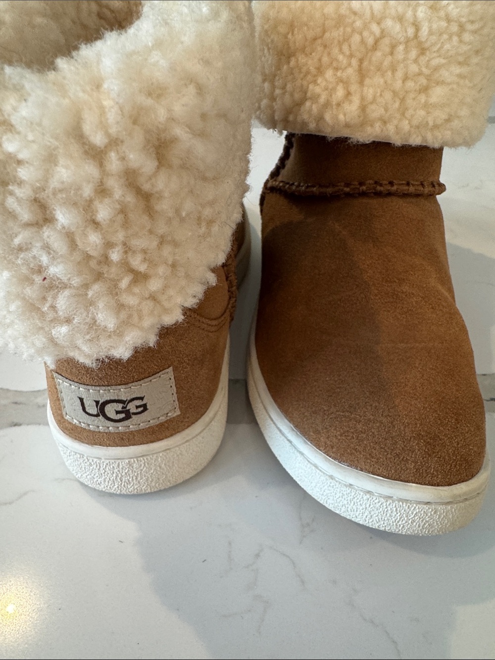 UGG Chestnut Suede Shearling
Fold-Over Boots